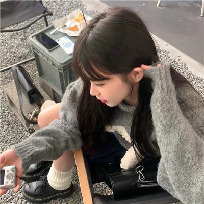 莺燕嬉春
